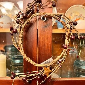 New Burgundy Berry Ring w/Stars, 3.5"